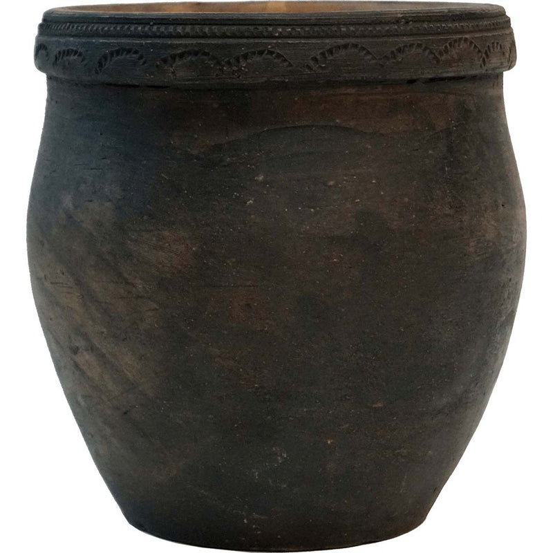 Colmar clay pot