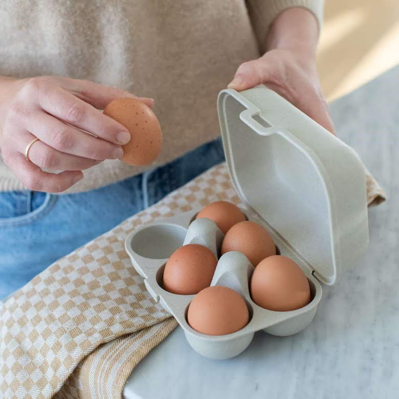 Eggs To Go Mini Äggkartong för 6 ägg Beige | 7186700 | Svetrend