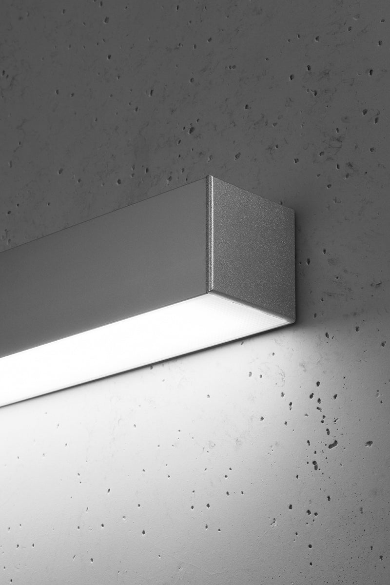Vägglampa PINNE 67 grey | TH.040 | Svetrend