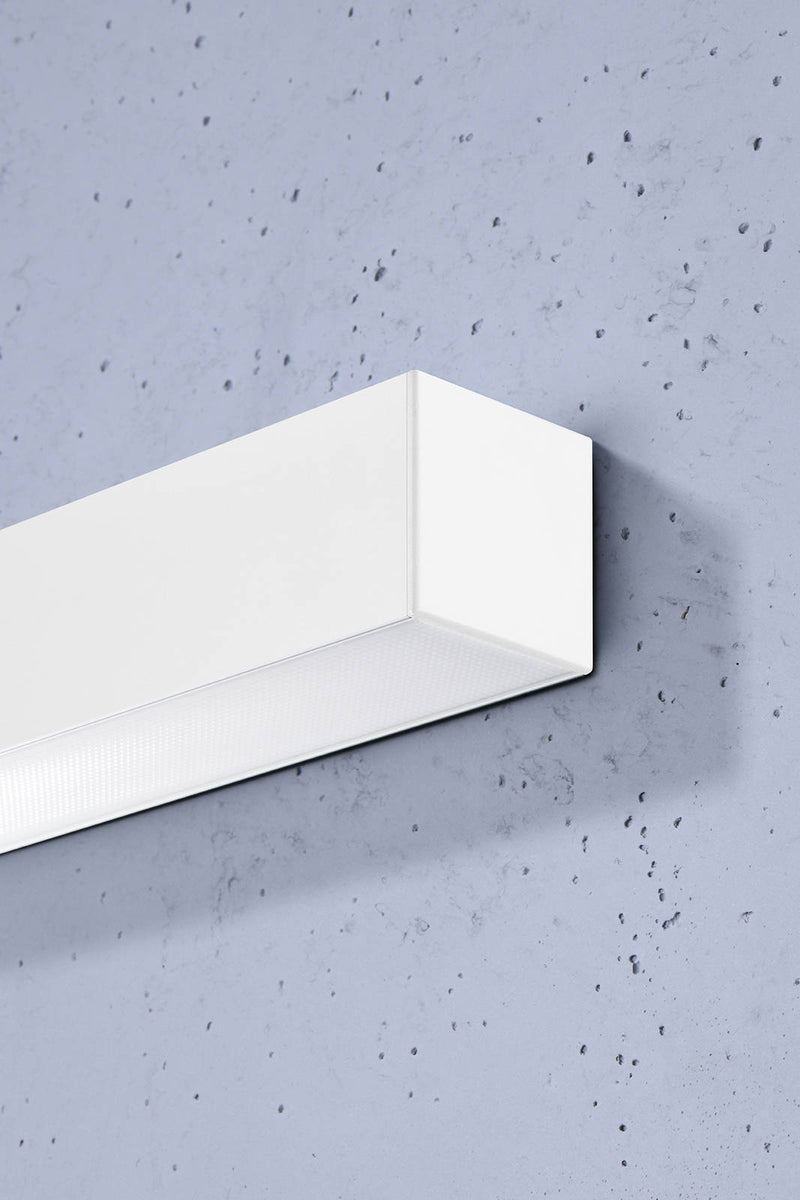 Vägglampa PINNE 90 Vit | TH.056 | Svetrend