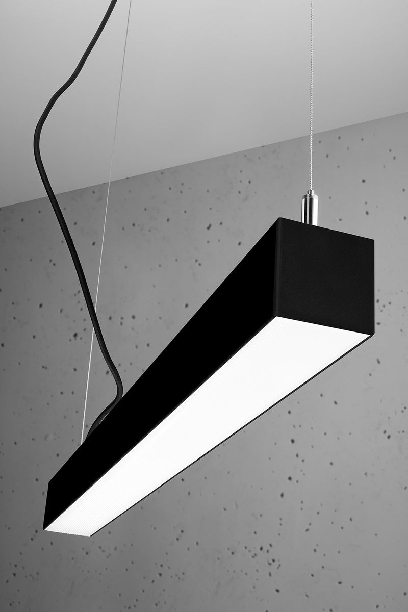 Taklampa PINNE 117 Svart | TH.069 | Svetrend