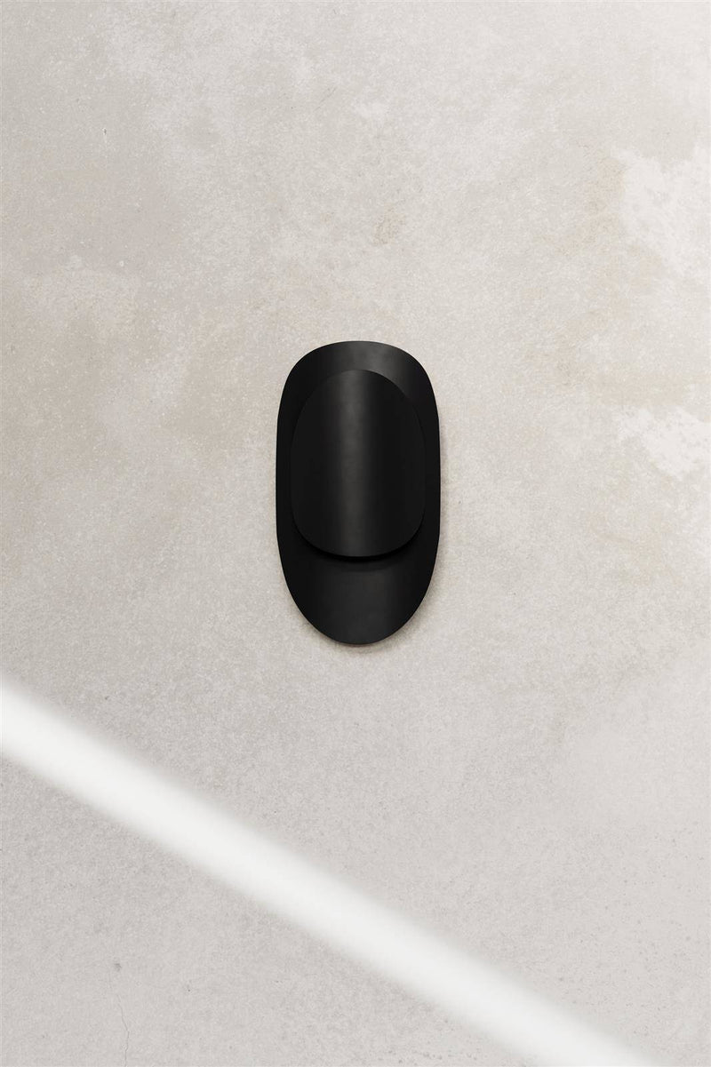 Vägglampa TEAR Svart | SL.1063 | Svetrend
