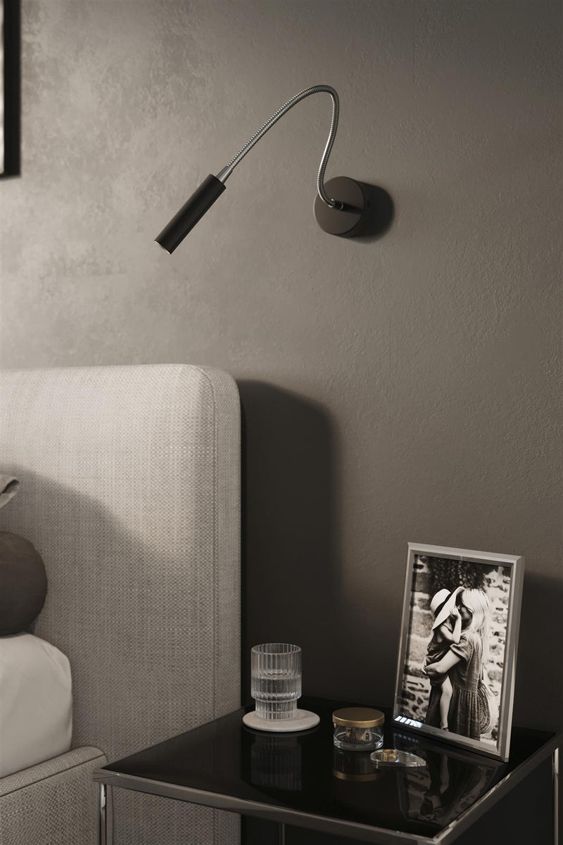 Vägglampa AXIL Svart | SL.0910 | Svetrend