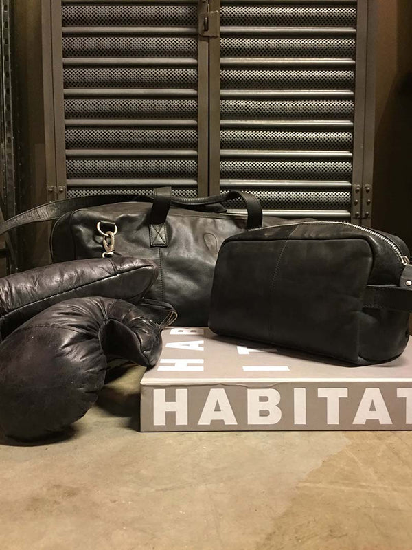 Rocky vintage boxing gloves - black
