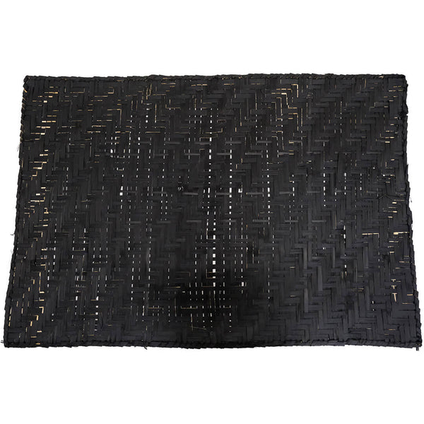 Wall decoration of palm leaves