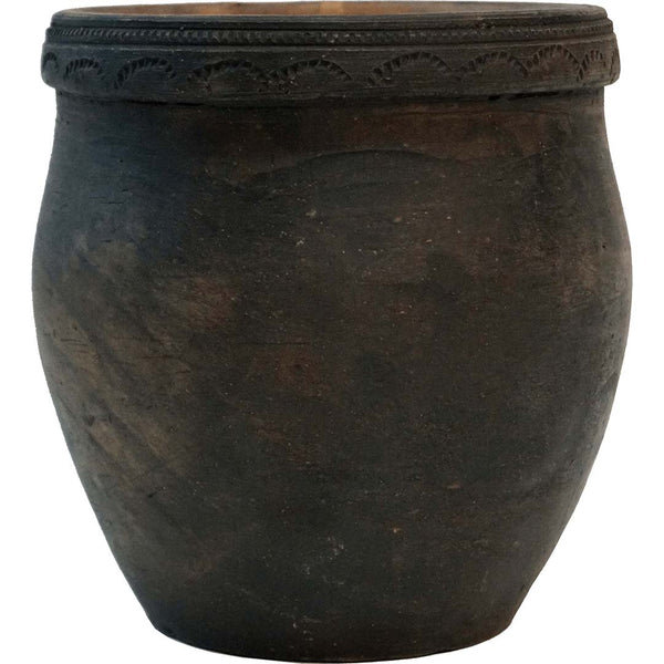 Colmar clay pot