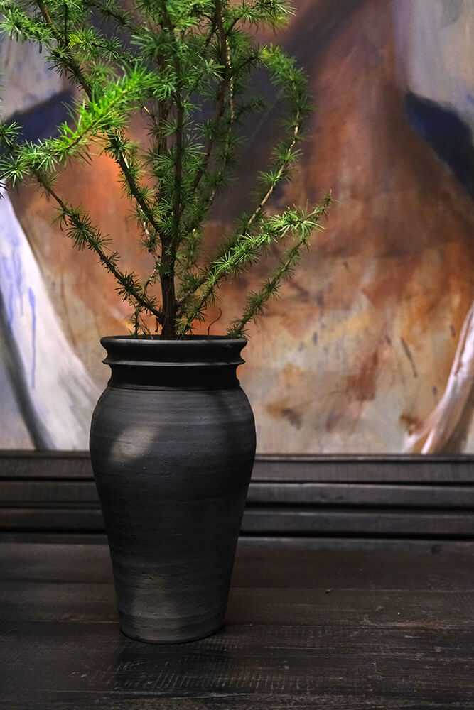 Voirun tall clay pot