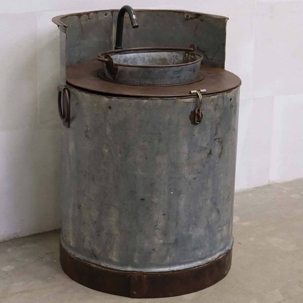 Sink in iron