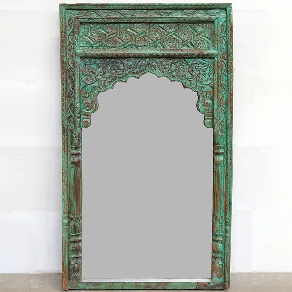Mirror with a lovely wooden frame