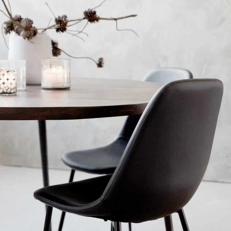 Stol FORMS Svart | BF0201 | Svetrend