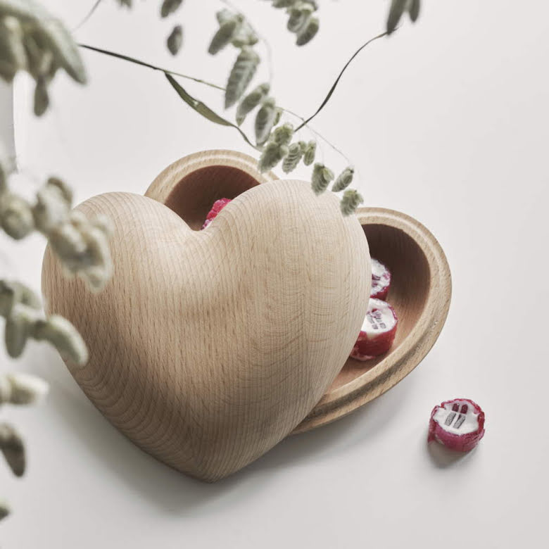 Skål Hjärta med lock 12 cm Bok | SC2039-FSC | Svetrend